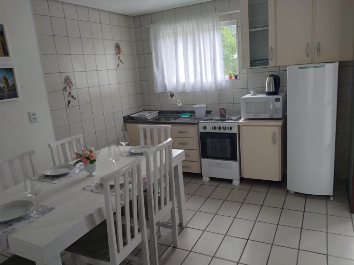Residencial Pilati Apartment Бомбиняс Екстериор снимка