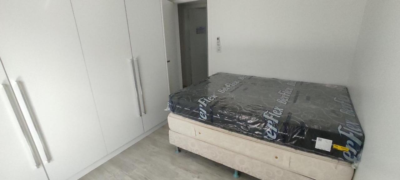 Residencial Pilati Apartment Бомбиняс Екстериор снимка
